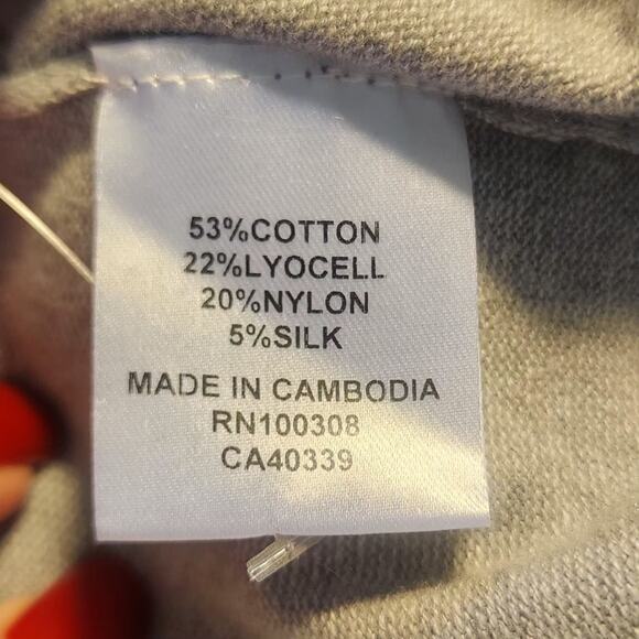 Peter Millar Light Gray Quarter-Zip Pullover - Picture 6 of 7